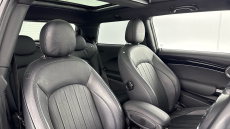 MINI Hatchback 135kW Cooper S Shadow Edition 33kWh 3dr Auto Electric Hatchback